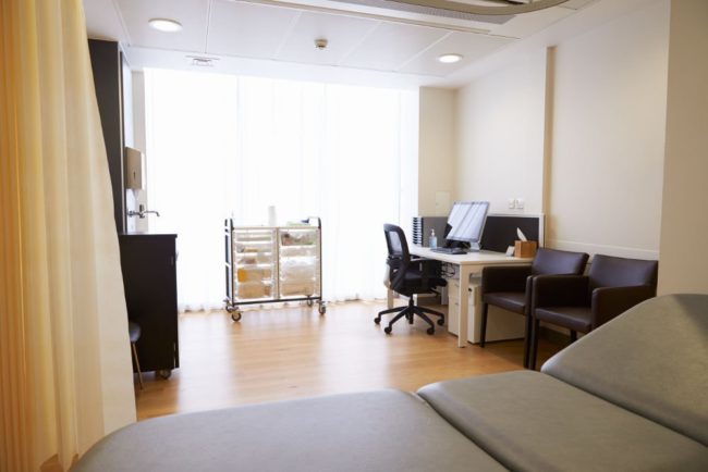 dreamstime_l_59932076_small Doctors surgery